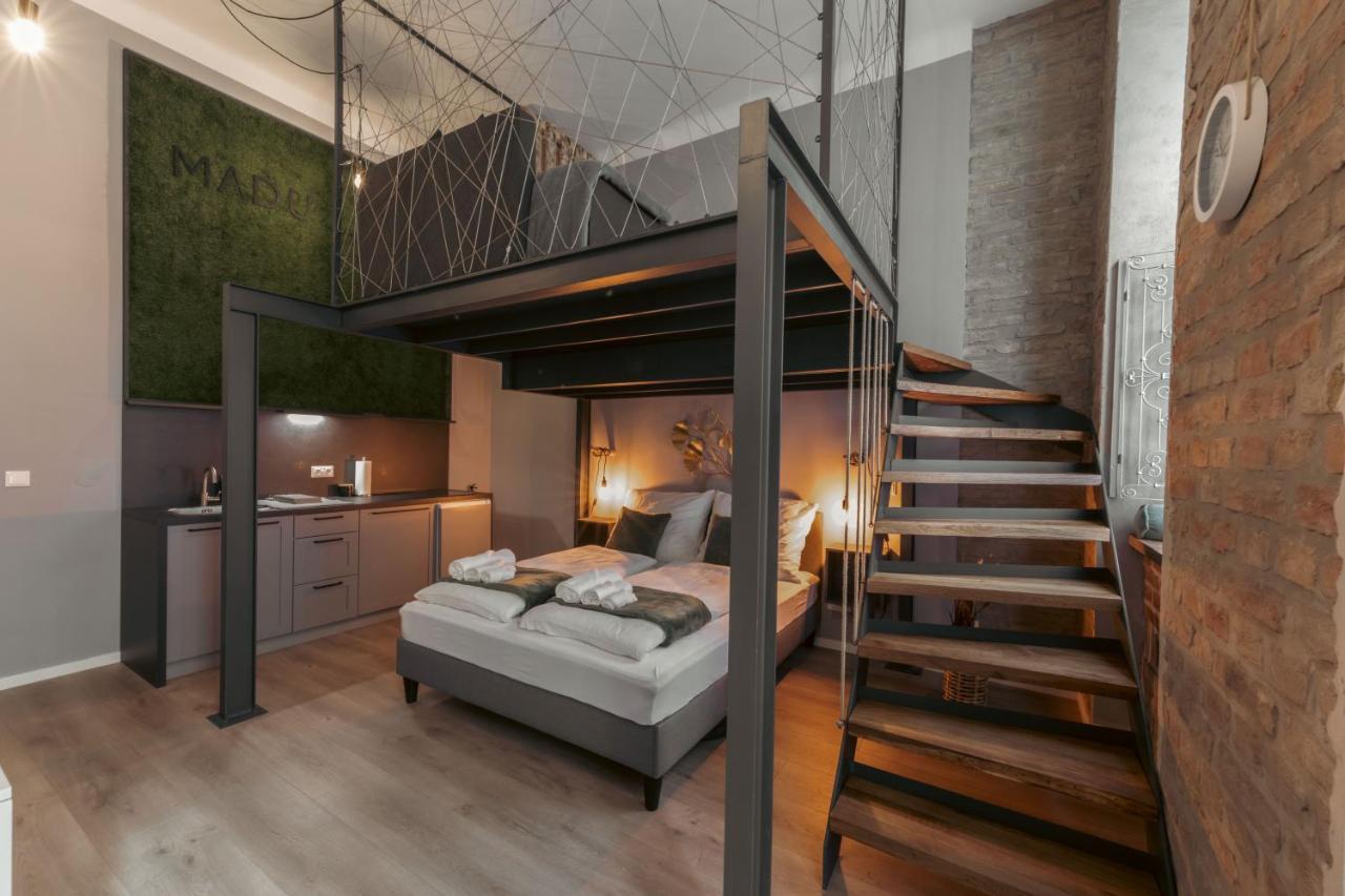 Madu-Living Vienna - Egon Apartment Luaran gambar