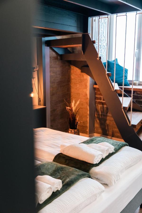 Madu-Living Vienna - Egon Apartment Luaran gambar