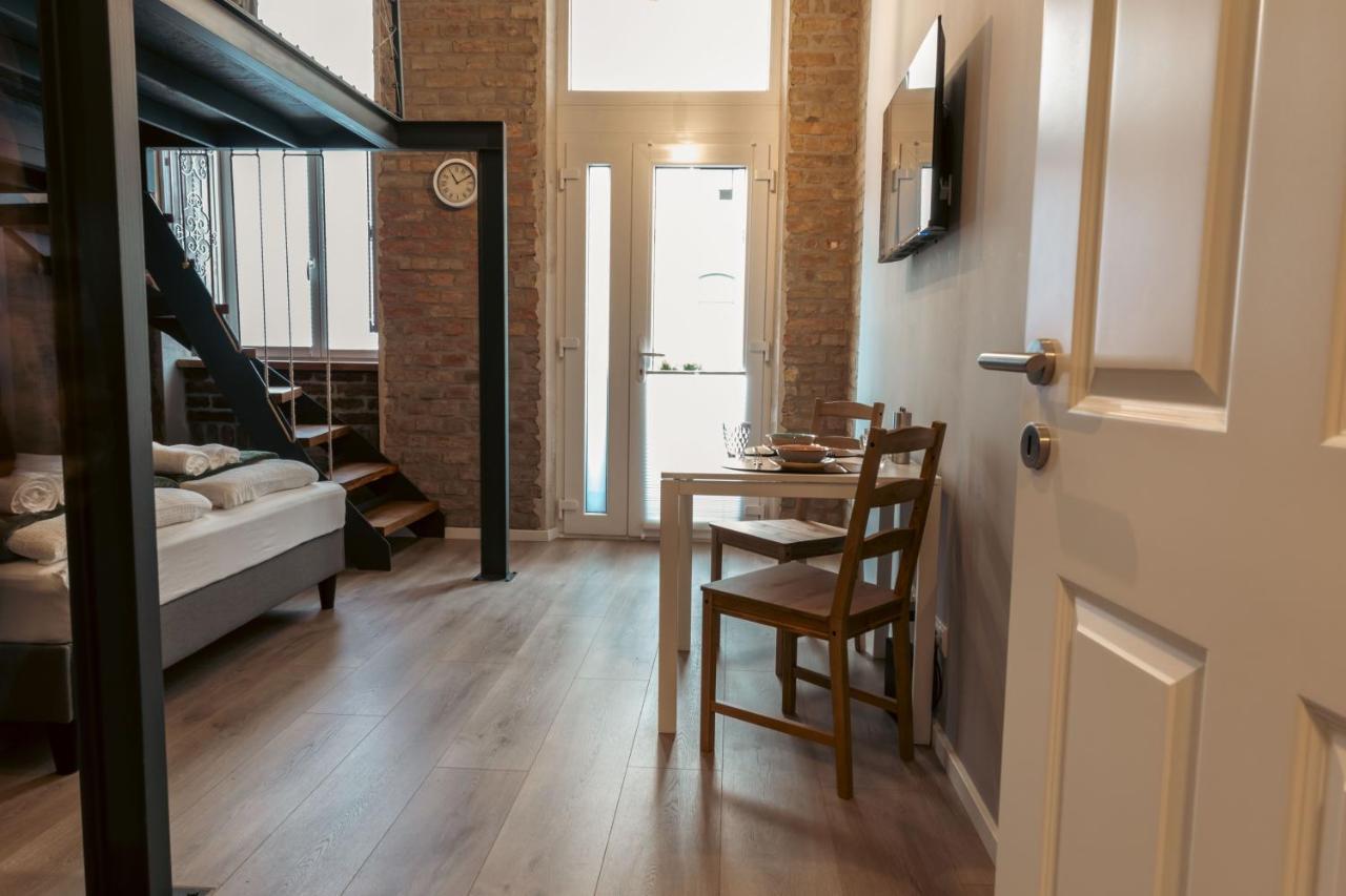 Madu-Living Vienna - Egon Apartment Luaran gambar