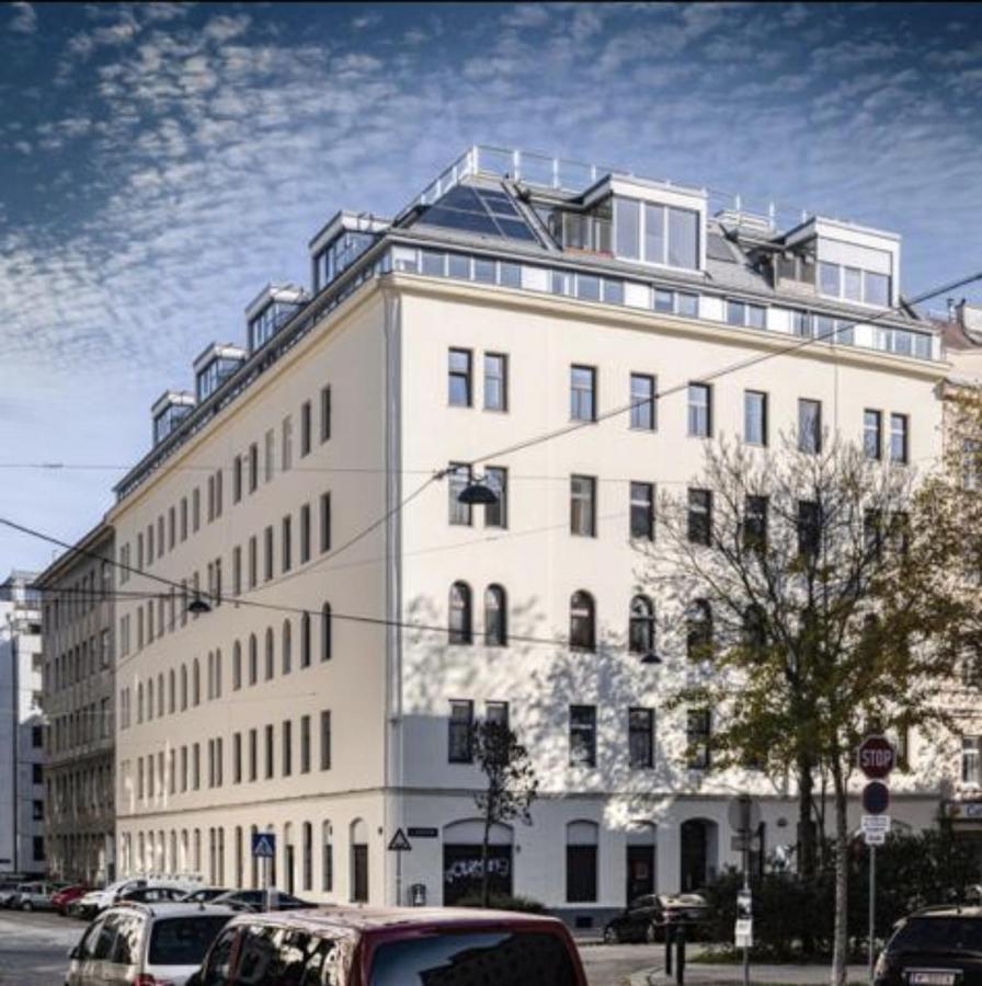 Madu-Living Vienna - Egon Apartment Luaran gambar